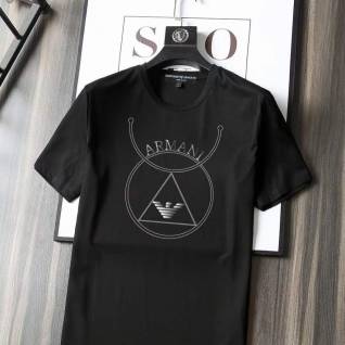 알마니 그라데이션 삼각원형 티셔츠 | 명품 레플리카